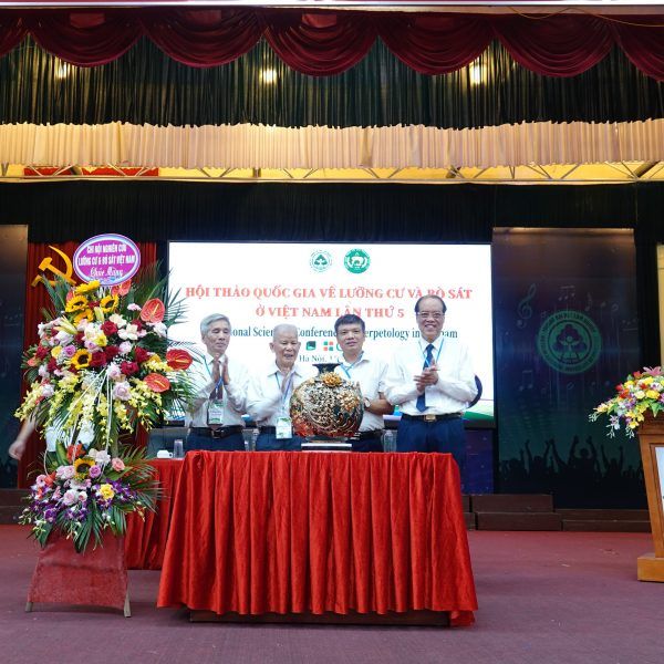 2022 09 11 Vietnam 5th Herp conference [VNUF R] (19) 1
